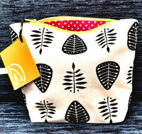 Zip Bag - leaf pattern with pink polka dot lining