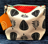 Zip Bag - leaf pattern with polka dot lining